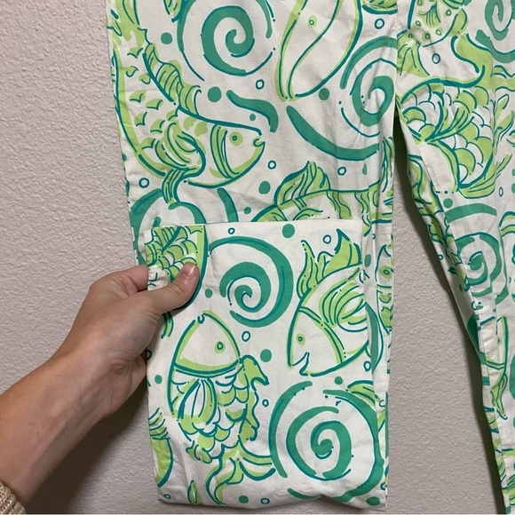 Lilly Pulitzer Vintage Cropped Pants with Fish Pattern - Picture 7 of 11
